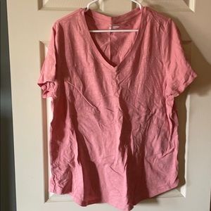 Set of 2 Old Navy XL Tall V Neck T-shirts